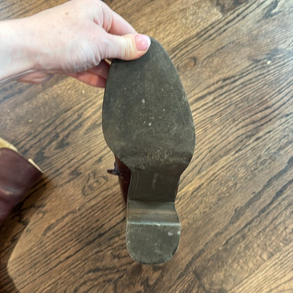 Lucky Brand Burgundy Heel Bootie size 8.5 women - Picture 6 of 7